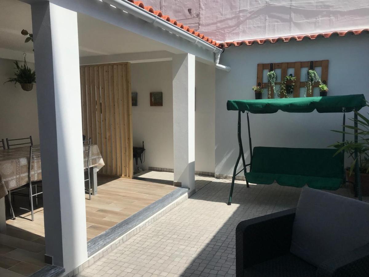 Villa Casa Dos Capinha Caldas Da Rainha Esterno foto